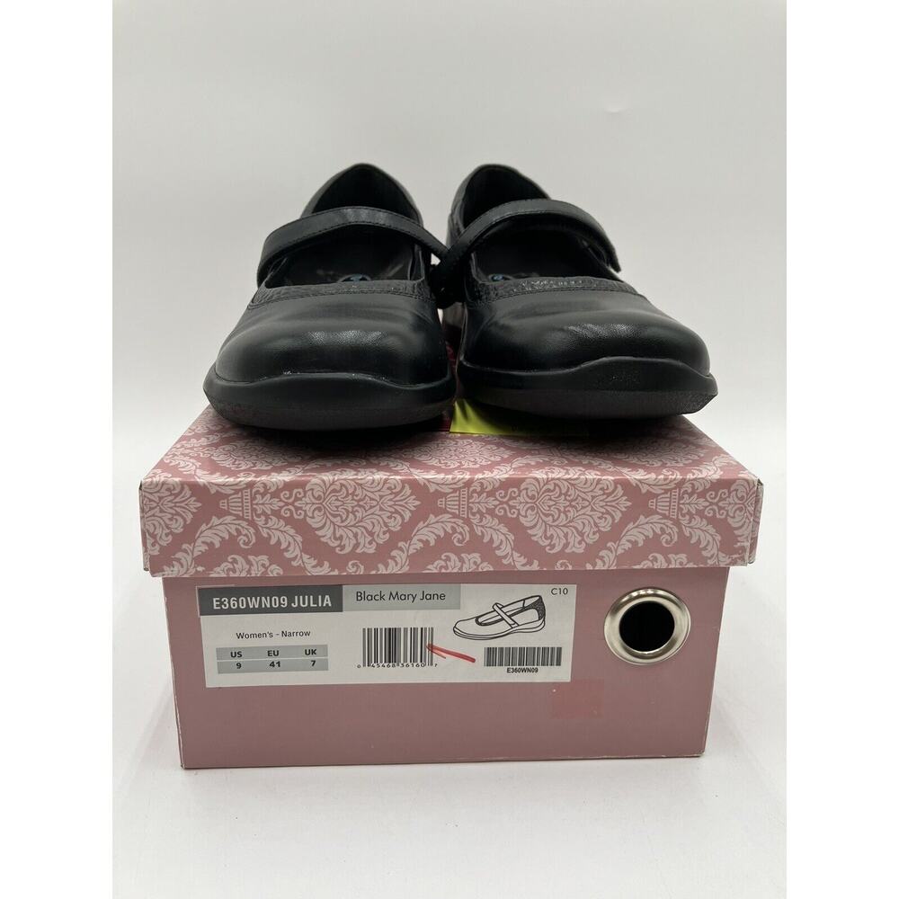 Aetrex Women's Black Mary Jane Sandals - Picture 11 of 11